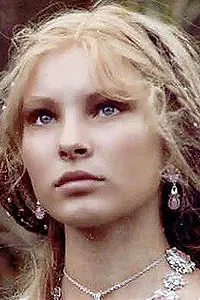 Актриса Адриана Тарабкова — фото персоны