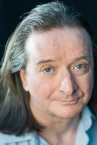 Актёр Iain Stuart Dootson — фото персоны