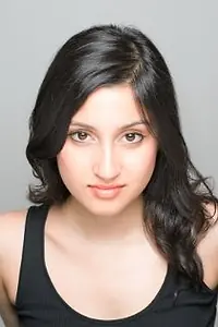 Актриса Sidhi Gosain — главное фото персоны