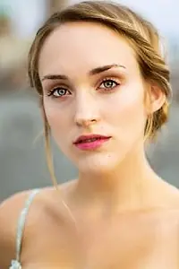 Актриса Phoebe Jane Hart — фото персоны