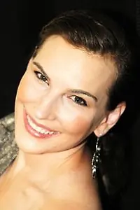 Актриса Chantel Nicole Mackay — главное фото персоны