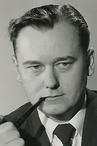 Актёр John Hilbard — фото персоны