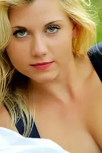 Актриса Madison Helton — главное фото персоны