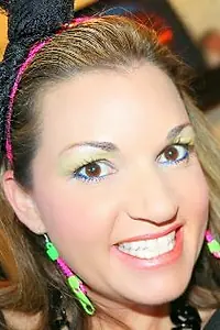 Актриса Missy McDaniel Holden — главное фото персоны