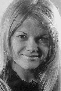 Актриса Ева Пиларова — фото персоны