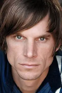 Актёр Джош Филлипс — фото персоны