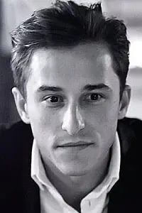 Актёр Дмитрий Жуков — фото персоны