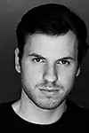Актёр Gaspard Caens — превью фото персоны