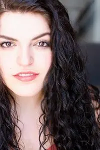 Актриса Lottie Rae Stout — главное фото персоны