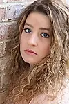 Актриса Hannah Pfeiffer — превью фото персоны