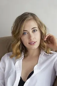 Актриса McKenzie Townsend — главное фото персоны