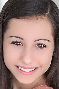 Актриса Alexandra Pouloutides — фото персоны