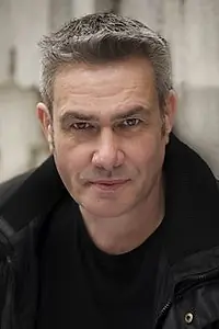 Актёр Иэн Эмблетон — фото персоны