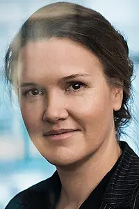 Актриса Луиза Вест — фото персоны