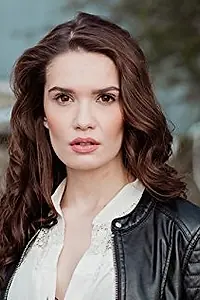 Актриса Elanor Miller — фото персоны