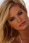 Актриса Taylor Olowin — превью фото персоны