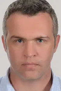 Актёр Аслан Безиров — фото персоны