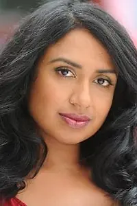 Актриса Reena Pillai — фото персоны