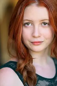 Актриса Cassandra Sage Briskman — главное фото персоны