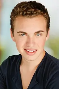 Актёр Lawson Lewallen — фото персоны