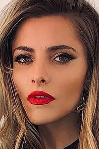 Актриса София Томалла — фото персоны