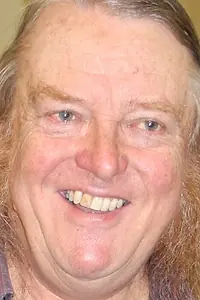 Актёр Phil Harding — фото персоны