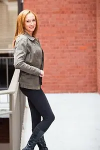 Актриса Jennifer McCormick — фото персоны