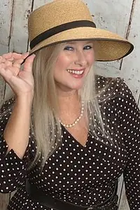 Актриса Лиа Хаттон Бисмор — фото персоны