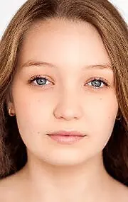 Актриса Лорен Эспозито — фото персоны