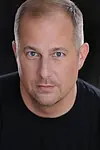 Актёр Kevin Schuh — превью фото персоны