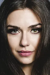 Актриса Victoria Konefal — фото персоны
