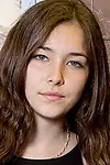 Актриса Туба Сунгуролу — превью фото персоны
