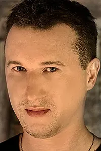 Актёр Олег Мустафин — фото персоны
