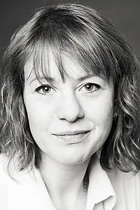 Актриса Sarah Wynne Kordas — фото персоны