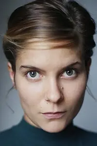 Актриса Caroline Borderieux — фото персоны