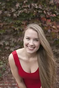 Актриса Jess Antrobus — фото персоны