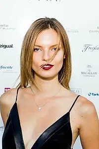 Актриса Стефани Собер — фото персоны