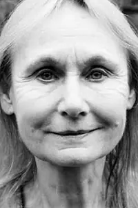 Актриса Анджела Плезенс — фото персоны