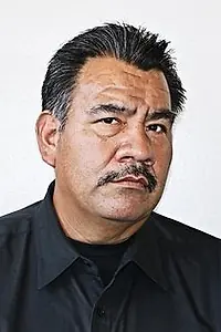 Актёр Gus Gonzalez — фото персоны
