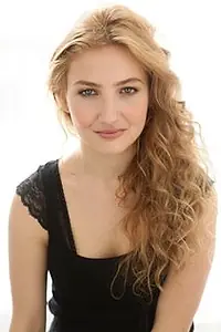 Актриса Samantha Hoefer — фото персоны