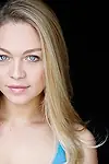 Актриса Линдси Дресбах — превью фото персоны
