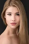 Актриса Рис Эннис — превью фото персоны