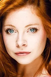 Актриса Elena Valentine — фото персоны