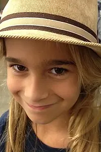 Актриса Zoe Elizabeth Marks — главное фото персоны