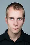 Актёр Mikael Roth — превью фото персоны
