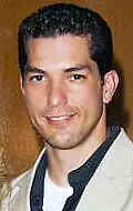 Актёр Энтони Мур — главное фото персоны