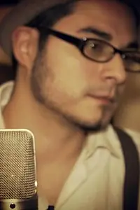 Актёр Adam Gonzalez — фото персоны