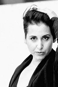 Актёр Aicha Abbouzied Kraus — фото персоны