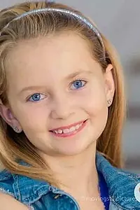 Актриса Lainee Rhodes — фото персоны