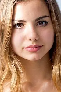 Актриса Violetta Komyshan — фото персоны